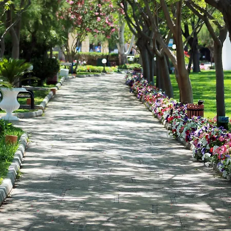 Labranda Alantur Complex Alanya