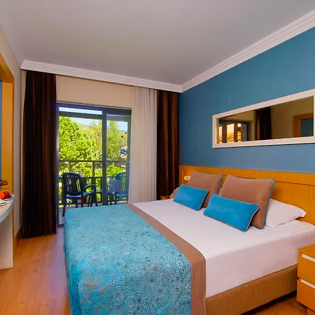 拉布拉达阿兰图酒店 酒店 阿拉尼亚