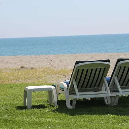 拉布拉达阿兰图酒店 5*