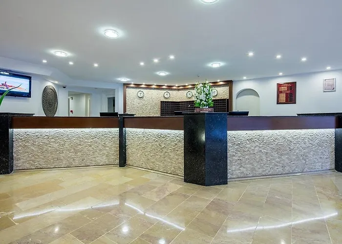 Готель Labranda Alantur 5*