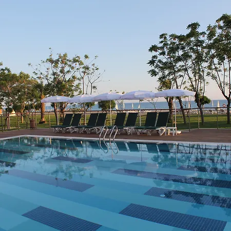 Labranda Alantur Готель