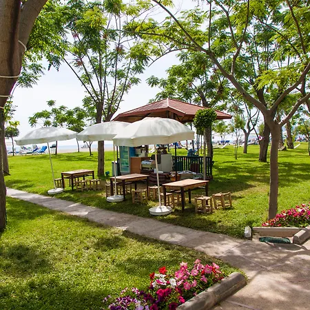 Labranda Alantur Готель Аланія