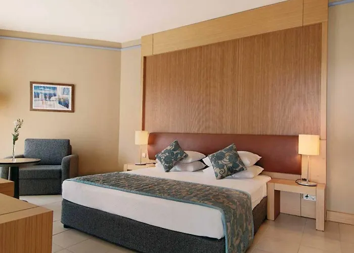 Labranda Alantur Аланія