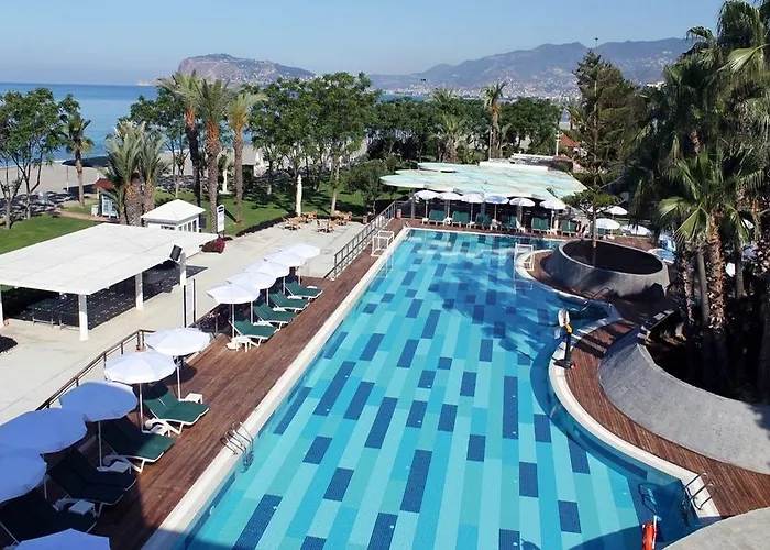 Готель Labranda Alantur 5*